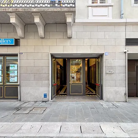 Apartment Teatro Exclusive *