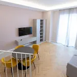 Apartment Homey I Teatro *