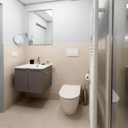 Homey I Teatro Апартаменты Триест