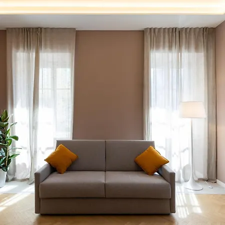 Homey I Teatro Апартаменты Триест