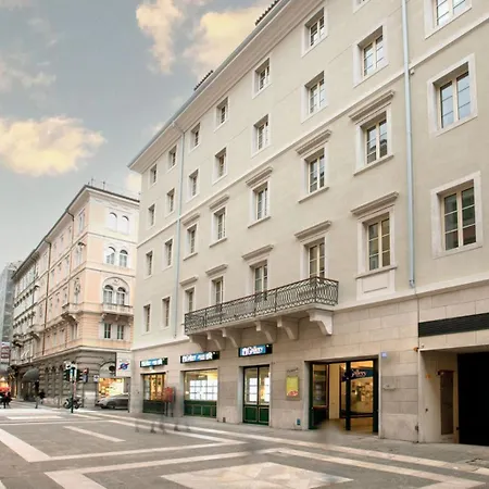 Διαμέρισμα Teatro Exclusive *