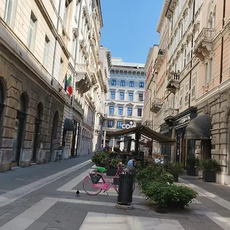 Teatro Exclusive Τεργέστη